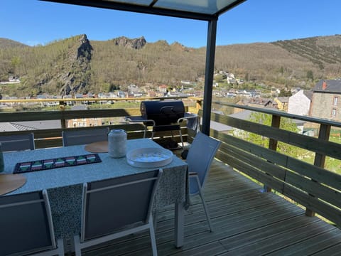 Chez Gwen et Marie House in Wallonia, Belgium