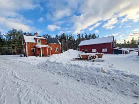 Property building, Winter