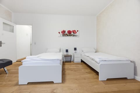 Komfort Apartment Neumünster Ideal für Firmen & Langzeitaufenthalte Apartment in Neumünster