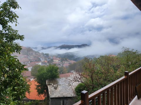 View (from property/room), City view