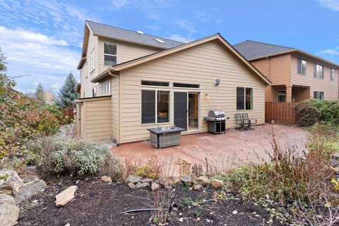 Sunny Days 30 Day Minimum home House in Bend