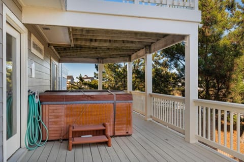 MS07 Seas The Day House in Roanoke Island