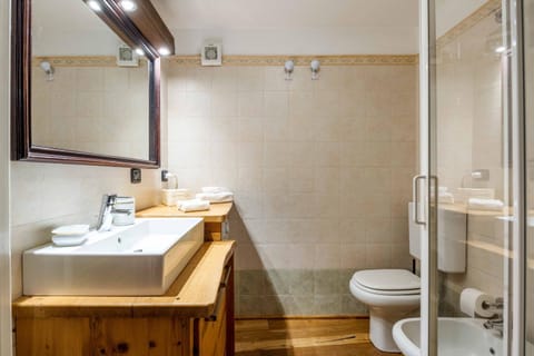 LUVI - Courmayeur Apartment in Courmayeur