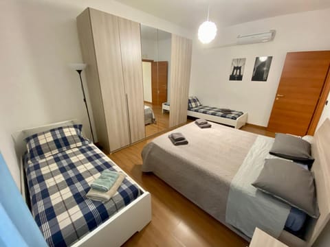 Bed, Photo of the whole room, Bedroom, towels, wardrobe, air conditioner