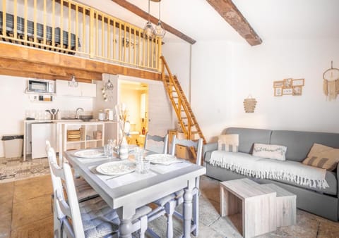 Bohème cosy appartement centre Beaucaire 2 - 4 pers Cocoon 4 Apartment in Tarascon