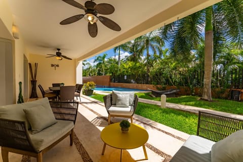 Patio, Day, View (from property/room), Balcony/Terrace, Living room, Garden view, Pool view, Swimming pool, sunbed