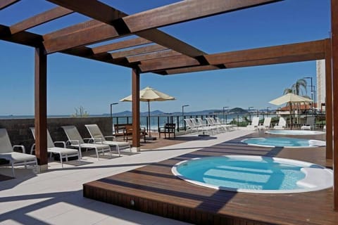 Swimming pool, Open Air Bath