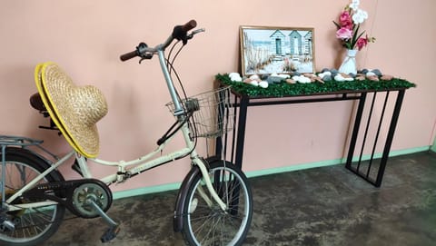 Facade/entrance, Cycling, Cycling