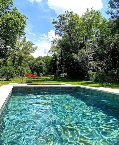 Villa La Ressourcerie a Saignon House in Apt