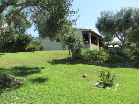 Property building, Garden