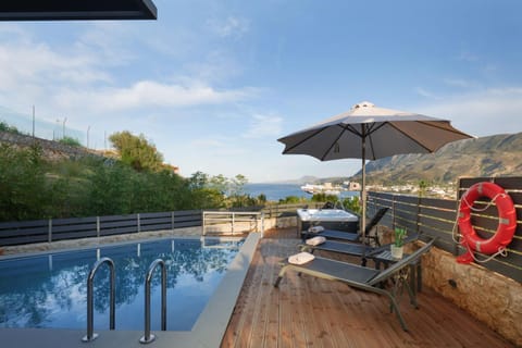 Thearia villa I - seaview , private heated pool & jacuzzi Villa in Chania