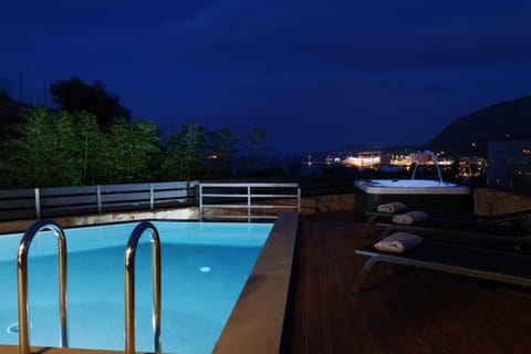 Thearia villa I - seaview , private heated pool & jacuzzi Villa in Chania