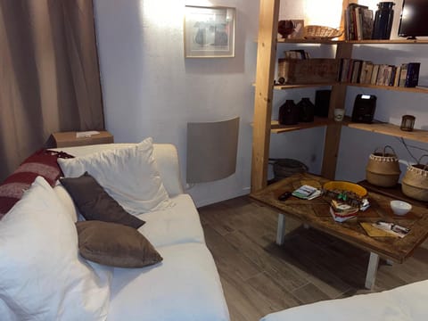 Appartement 5 personnes-1 chambre- Longefoy-Montalbert - La plagne Apartment in Piedmont