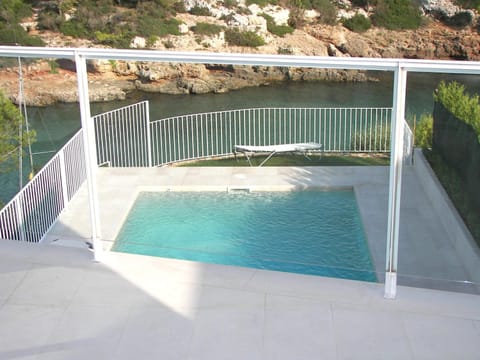 Balcony/Terrace, Pool view, Sea view, Swimming pool