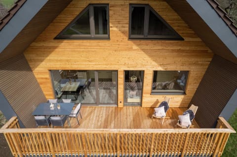 Property building, Balcony/Terrace