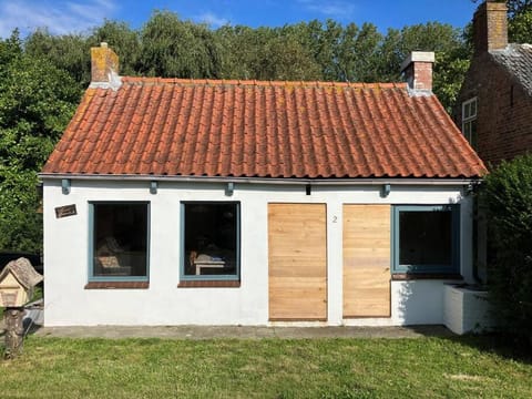 Property building, Spring