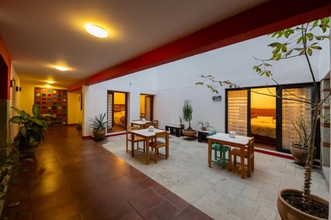 Patio, Garden