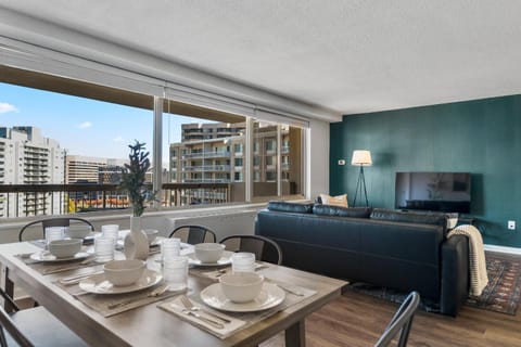 Living room, Dining area, Dinner, Dinner