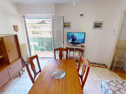 Appartement climatisé avec balcon, centre Menton - FR-1-196-345 Apartment in Menton