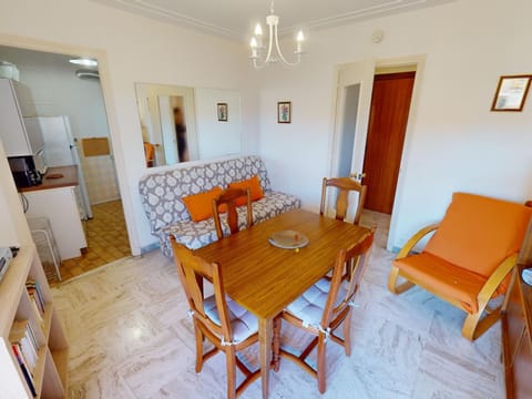 Appartement climatisé avec balcon, centre Menton - FR-1-196-345 Apartment in Menton