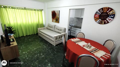 Bed, TV and multimedia, Living room, Seating area, Dining area