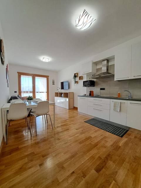 Kitchen or kitchenette, Living room, Dining area, stove