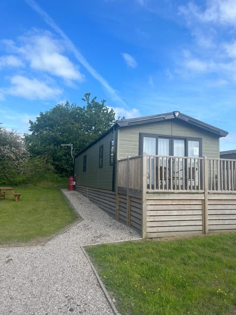 8 lakeview Campground/ 
RV Resort in Ribble Valley District