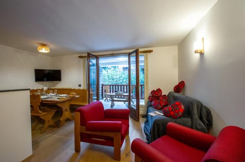 Lo Chalet nel cuore di Courmayeur Apartment in Courmayeur