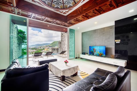 Communal lounge/ TV room, Living room, Evening entertainment