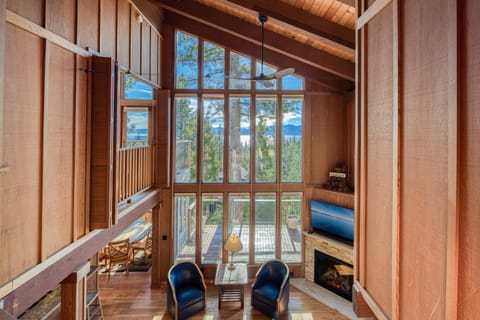 View at Dollar Point - Beautiful Lake Views with Sunny Deck, Quiet Neighborhood, Near Skiing House in Dollar Point