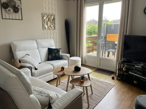 Maison à 700m de la plage House in Courseulles-sur-Mer