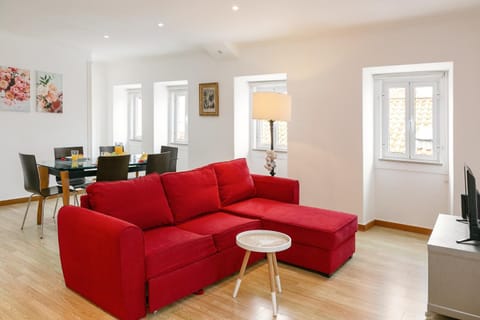 Communal lounge/ TV room, Living room, Dining area