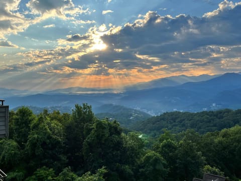 Natural landscape, Mountain view, Sunrise