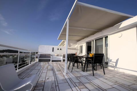 Property building, Patio, Day, View (from property/room), Balcony/Terrace