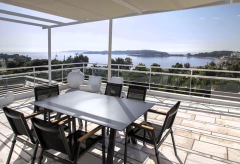 Patio, Day, Natural landscape, View (from property/room), Balcony/Terrace, Mountain view, Sea view