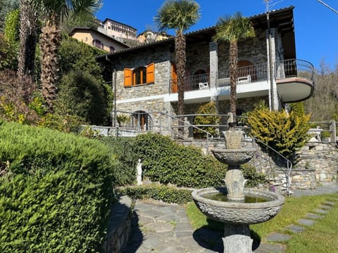 Property building, Garden, Garden view