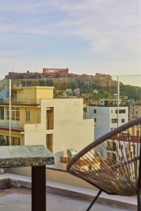 View (from property/room), Balcony/Terrace, City view