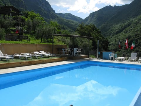 Mountain view, Pool view, Swimming pool, sunbed