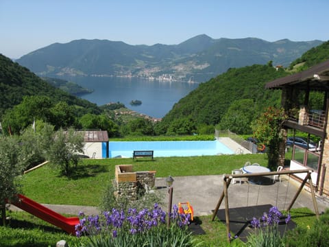 Garden view, Lake view, Pool view