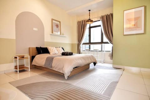 Photo of the whole room, Bedroom