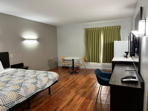 Studio 6 Suites Springfield, OH Hotel in Springfield