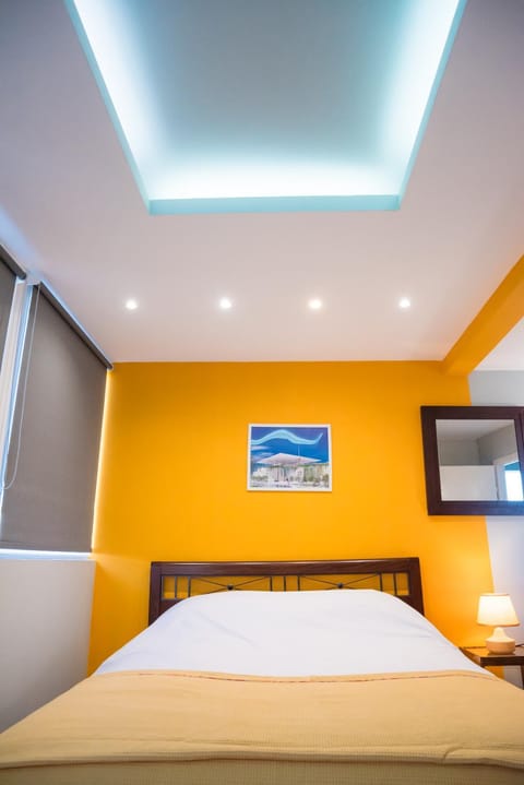 3C’s Athens South @Delta: SNFCC / Faliro Seaview Penthouse Apartment in Kallithea