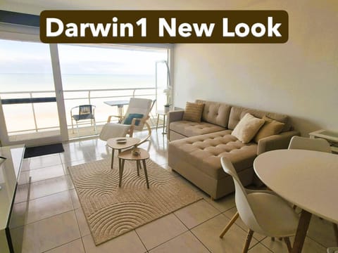 Living room, Sea view