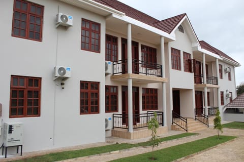 Property building, Day, View (from property/room), Balcony/Terrace