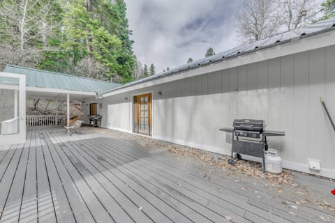 Home Near Lincoln National Forest with Private Sauna House in Cloudcroft