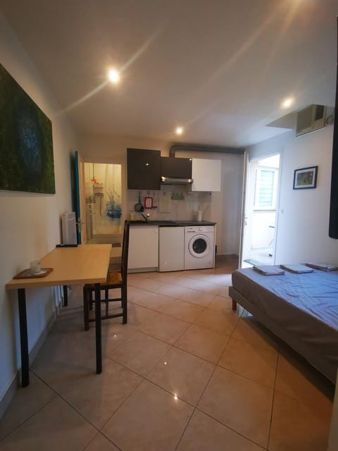 Cosy studio pour deux personnes Apartment in Vitry-sur-Seine