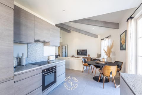A&A by Time Off Collection Apartment in Saint-Tropez