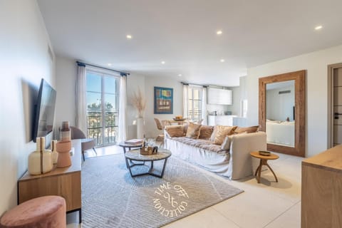 A&A by Time Off Collection Apartment in Saint-Tropez