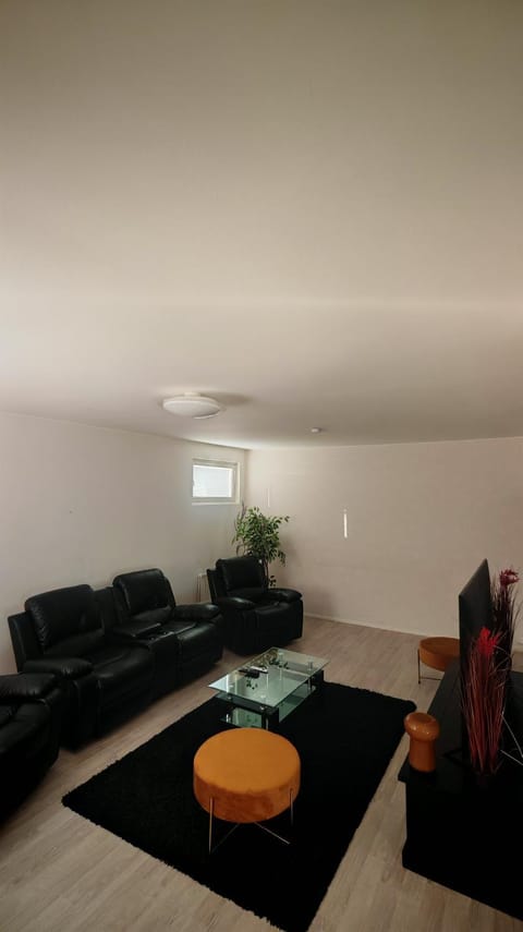 SEA - 3 Bedrooms Apartment in Finland