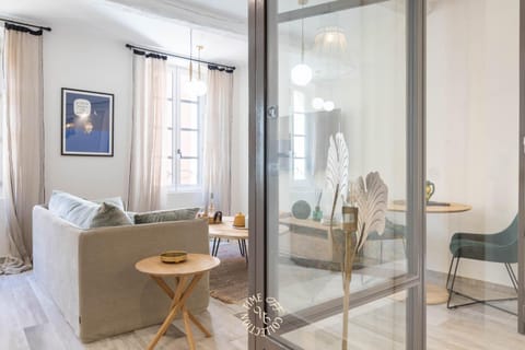 SAINTE ANNE by Time Off Collection Apartment in Saint-Tropez